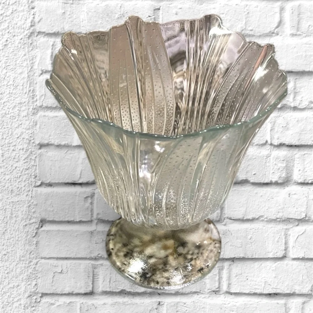 RARE FIND ~ VINTAGE 50’s Eduardian Footed Clear Glass Vase with tiny dotes.